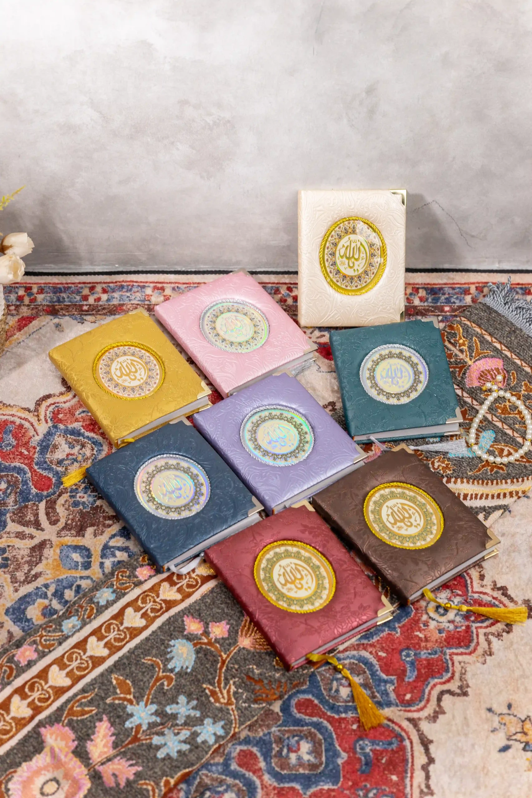 Hardcover Spoon Leather - Manis 12